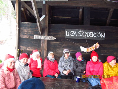 Wycieczka turystyczna po Beskidzie Małym – Chatka Studencka  03 grudnia 2025 r. | 5