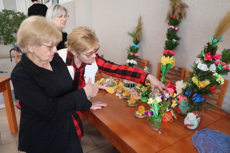 Wielkanocne ozdoby. Wystawa rękodzieła - warsztaty prowadzone przez kol. Agnieszkę Kozerską | 1