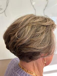 Warsztaty fryzjerskie 12 grudnia nr. | 1