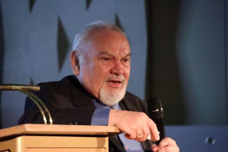 Wyrazy podziękowania dla Pana Profesora dr hab. inż. Ryszarda Tadeusiewicza, | 1