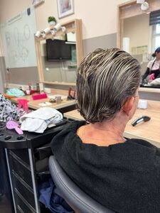 Informacja dla członków UTW – warsztaty fryzjerskie | 8