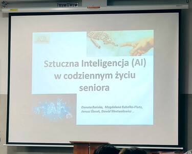 Wykład “Sztuczna inteligencja (AI) w codziennym życiu seniora”  mgr Janusz Ślesak | 1