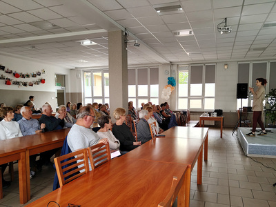 Jak zwiększyć pewność siebie pielęgnując się na co dzień - wykład Agnieszki Stańczak | 4