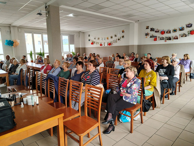 Jak zwiększyć pewność siebie pielęgnując się na co dzień - wykład Agnieszki Stańczak | 8