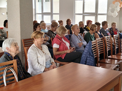 Jak zwiększyć pewność siebie pielęgnując się na co dzień - wykład Agnieszki Stańczak | 15