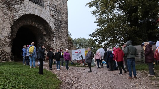 WYCIECZKA NA ZAMEK TENCZYN I DO ALWERNI | 34