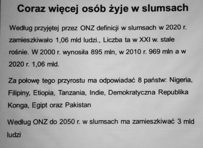 Czy jesteśmy skazani na cywilizację megaslamsów? - wykład dr n. hum. Marii Zrałek | 18