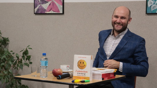 “Z uśmiechem Ci do twarzy - dobry humor, lepsze życie” | 3