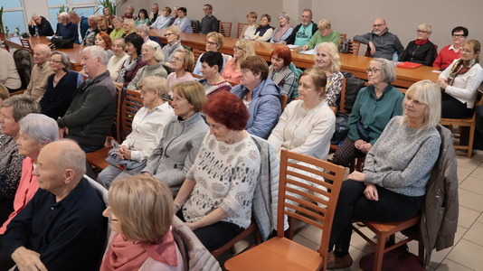 “Z uśmiechem Ci do twarzy - dobry humor, lepsze życie” | 13