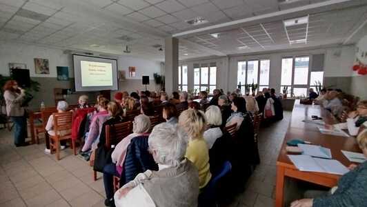 Wykład “Prozdrowotne fenole roślinne jako suplementy” | 9