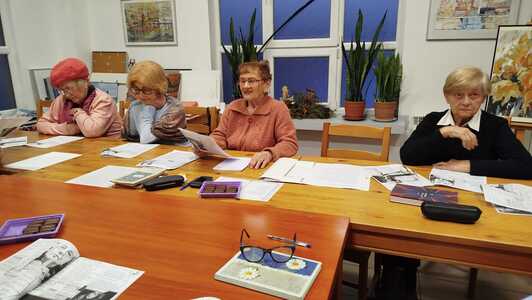 Tragizm kondycji ludzkiej w poezji Ewy Lipskiej - spotkanie z poezją | 3