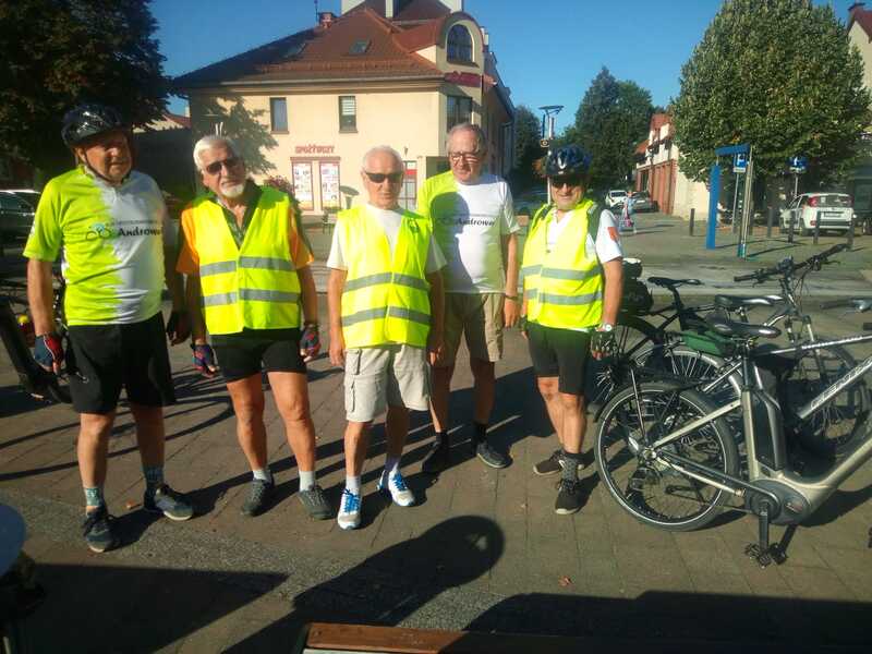 Trasa poniedziałkowa 22 września: Nidek - Osiek - Piotrowice - Łowiczki - Rudze - Wieprz - Andrychów