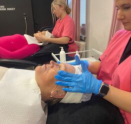 Warsztaty kosmetyczne 3.02.2025r.