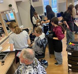 Warsztaty fryzjerskie- 3.02.2025r.